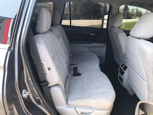 Used 2019 Honda Pilot LX image 50