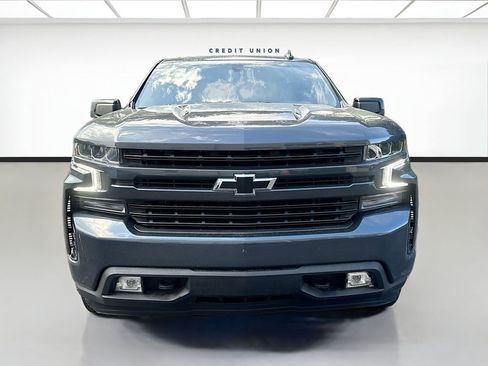 Used 2022 Chevrolet Silverado 1500 RST w/ Convenience Package II AWD/4WD image 2