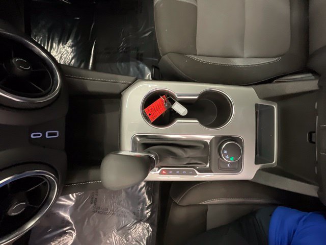 Used 2025 Chevrolet Blazer LT FWD image 21
