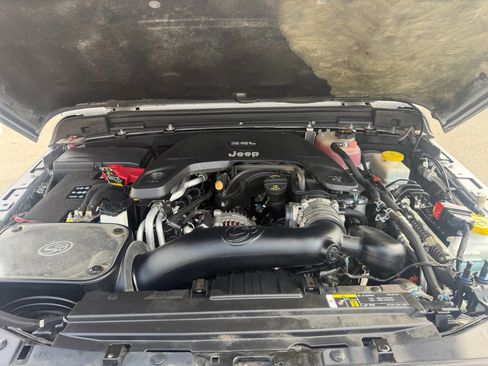 Used 2019 Jeep Wrangler Unlimited Rubicon image 23