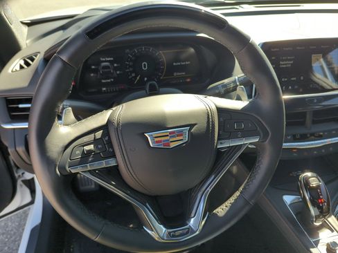 Used 2025 Cadillac CT4 V w/ Super Cruise Package image 18
