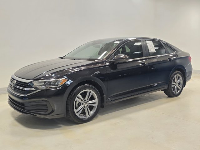 Certified 2023 Volkswagen Jetta SE FWD image 38