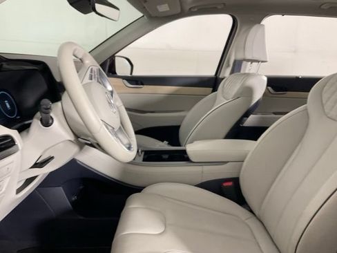 Used 2024 Hyundai Palisade Limited AWD/4WD image 29
