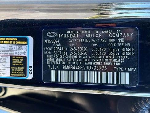 Certified 2024 Hyundai Palisade SEL w/ Premium Package FWD image 33