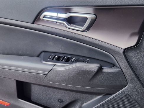 New 2026 Kia Sportage EX image 6
