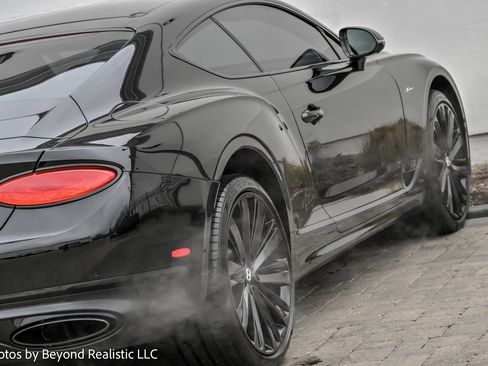 Used 2022 Bentley Continental GT Speed image 9