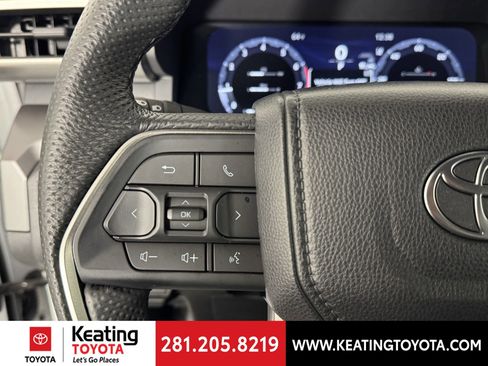 Used 2024 Toyota Tacoma TRD Sport image 25