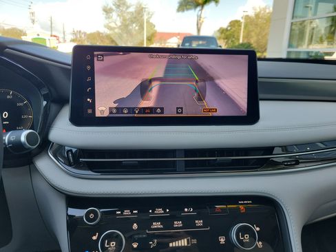 Certified 2026 INFINITI QX60 Luxe w/ Cargo Package image 23