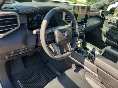 New 2026 Toyota Sequoia Platinum AWD/4WD image 21