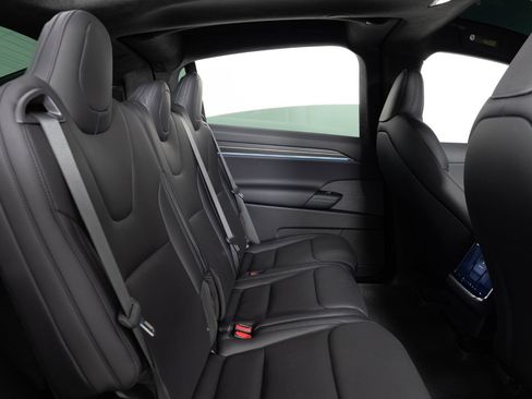 Used 2023 Tesla Model X AWD/4WD image 24