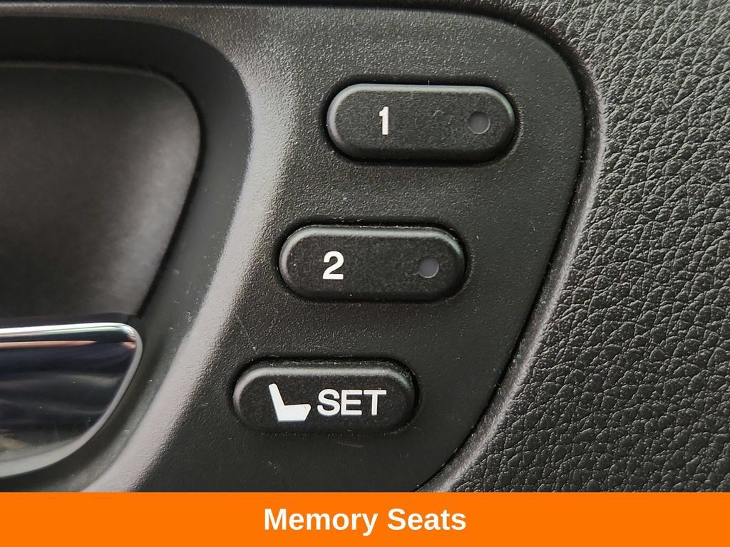 Used 2016 Honda Pilot Touring image 22