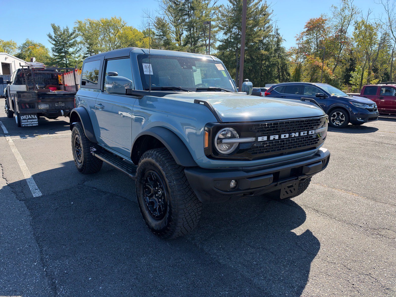Used 2023 Ford Bronco Outer Banks w/ Sasquatch Package AWD/4WD image 3