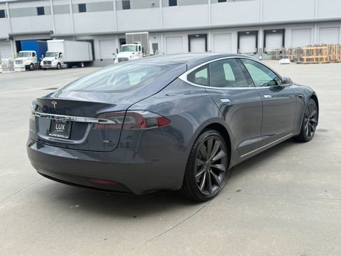 Used 2016 Tesla Model S 60 image 7