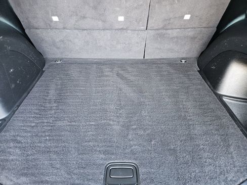 Used 2021 Jeep Grand Cherokee Laredo X image 32