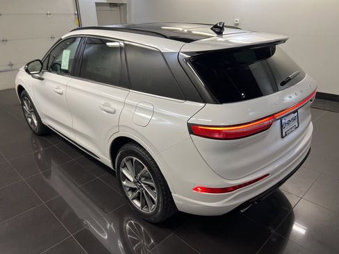 New 2026 Lincoln Corsair Grand Touring image 4