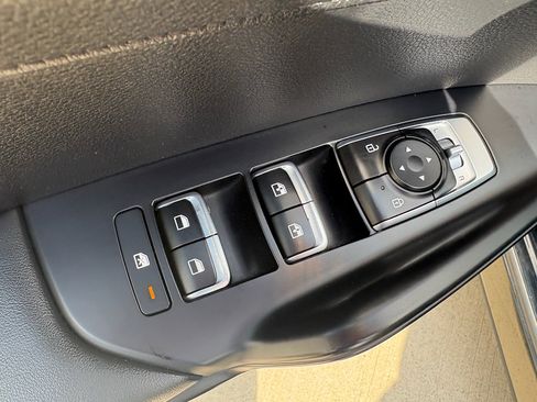 Used 2022 Kia K5 GT-Line w/ GT-Line FWD Premium Package image 8