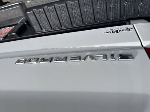 Used 2023 Chevrolet Silverado 1500 LTZ image 35