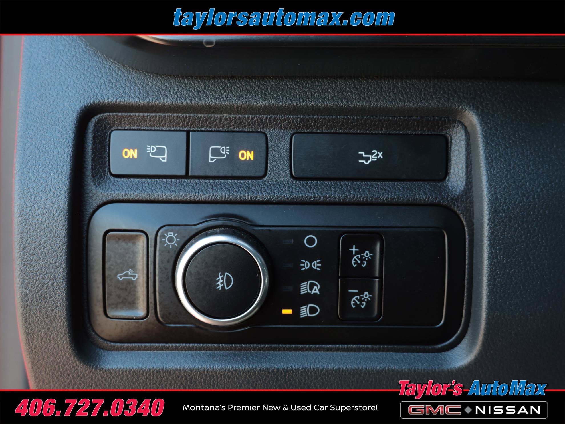 Used 2024 Ford F350 Lariat w/ Black Appearance Package AWD/4WD image 34