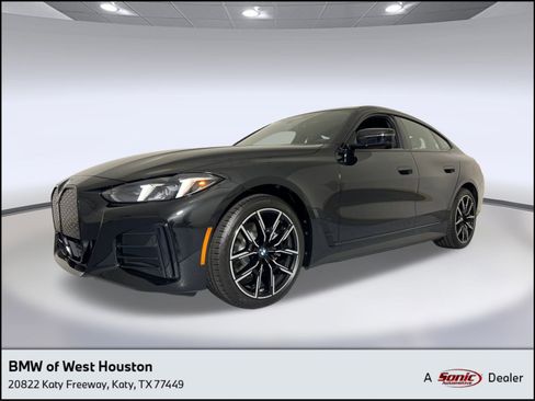 Used 2025 BMW i4 eDrive40 w/ M Sport Package image 1