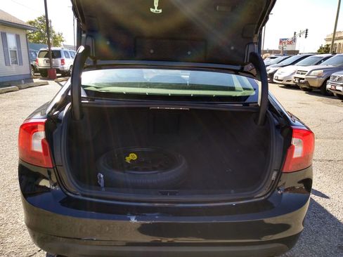 Used 2012 Volvo S60 T5 image 9