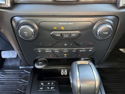 Used 2019 Ford Ranger Lariat w/ Equipment Group 501A Mid image 22