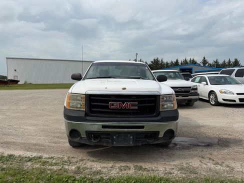 Used 2008 GMC Sierra 1500 W/T w/ Work Truck Preferred Package RWD image 2