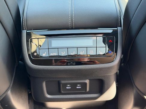 New 2026 INFINITI QX60 Luxe w/ Cargo Package image 11