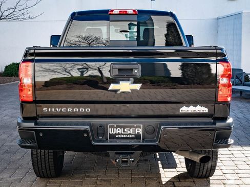 Used 2018 Chevrolet Silverado 2500 High Country image 7