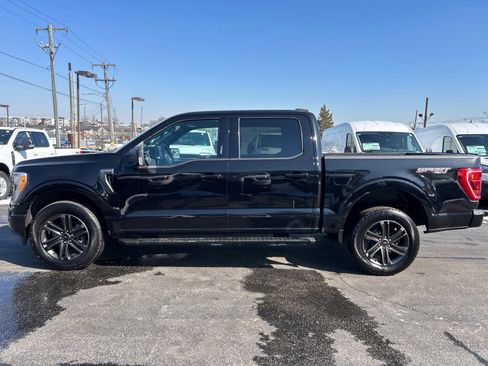 Certified 2022 Ford F150 XLT w/ Equipment Group 302A High image 4