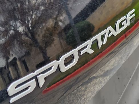 Certified 2023 Kia Sportage LX image 12