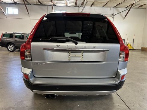 Used 2012 Volvo XC90 3.2 R-Design image 4