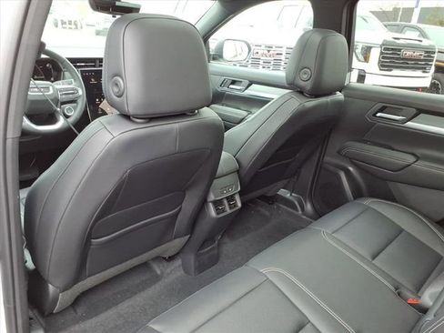 New 2026 GMC Terrain Elevation w/ Elevation Premium Package image 16