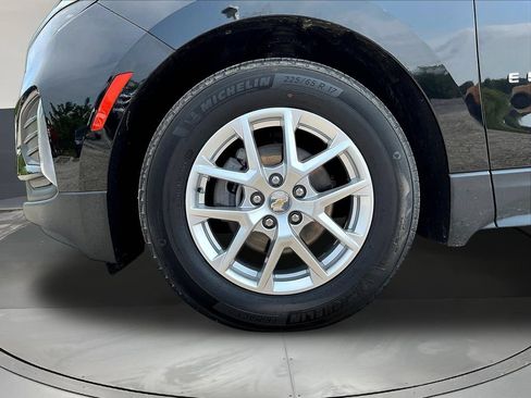 Used 2022 Chevrolet Equinox LT FWD image 36