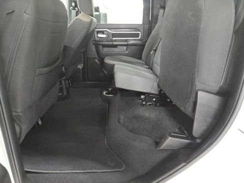 Used 2024 RAM 3500 Big Horn AWD/4WD image 31