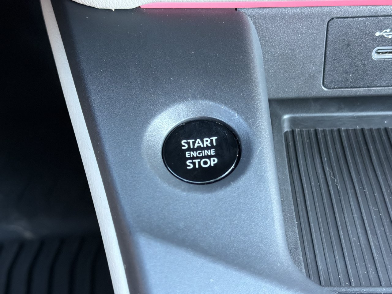 Certified 2026 Nissan Sentra SL w/ Floor Mat Package FWD image 8