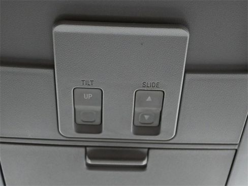 Used 2016 Toyota Tundra Limited image 20