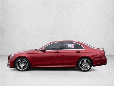 Used 2017 Mercedes-Benz E 300 image 8
