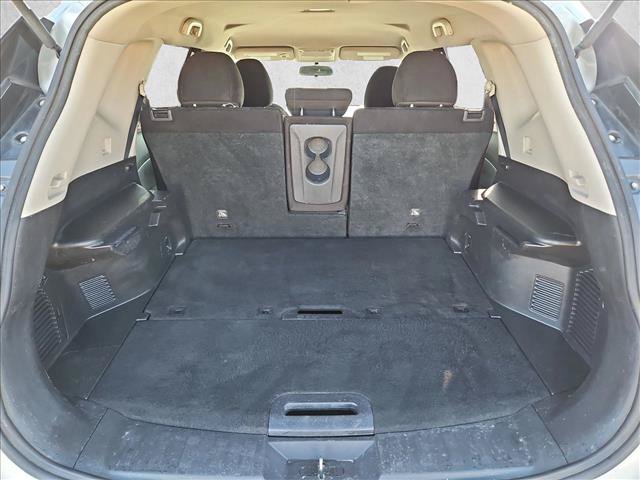 Used 2014 Nissan Rogue SV FWD image 6