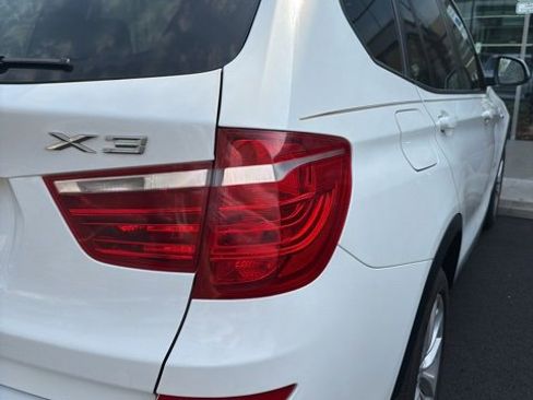 Used 2016 BMW X3 xDrive28i image 4