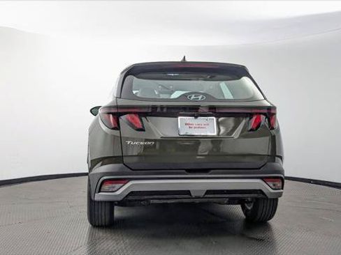 Used 2025 Hyundai Tucson SE FWD image 7