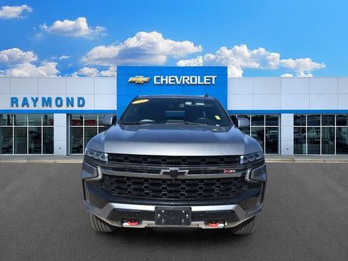 Used 2022 Chevrolet Tahoe Z71 w/ Z71 Off-Road Package AWD/4WD image 8