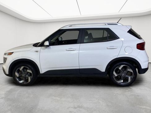 Used 2023 Hyundai Venue SEL w/ Cargo Package FWD image 38