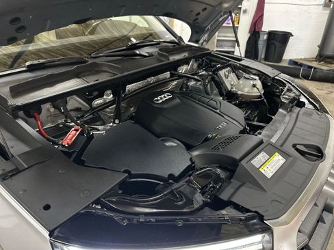 Used 2018 Audi Q5 2.0T Premium image 30