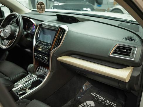 Used 2019 Subaru Ascent Premium image 15