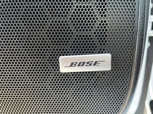 Used 2022 Buick Enclave Avenir image 12