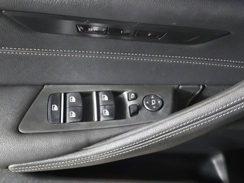 Used 2023 BMW 530i xDrive w/ Convenience Package AWD/4WD image 35