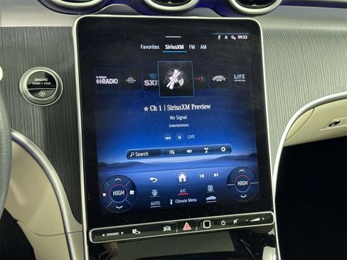 Used 2024 Mercedes-Benz C 300 4MATIC Sedan image 27