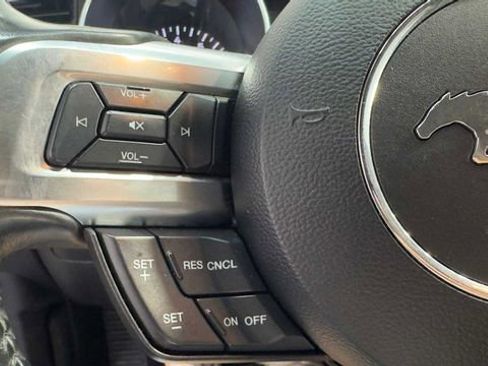 Used 2019 Ford Mustang GT w/ Black Accent Package RWD image 31