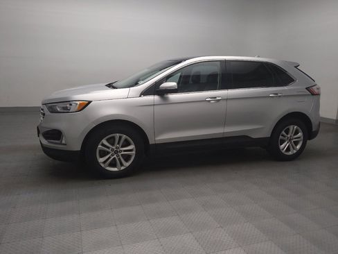 Used 2019 Ford Edge SEL w/ Equipment Group 201A image 2