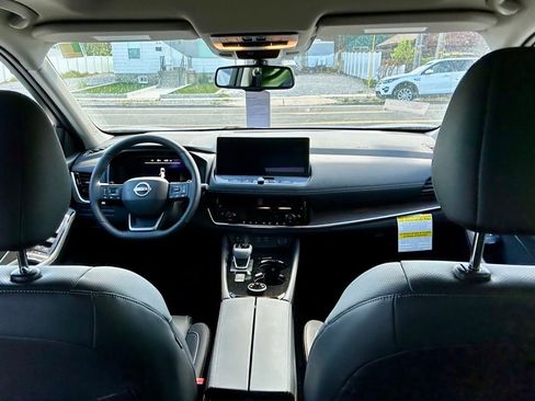 New 2026 Nissan Rogue Platinum AWD/4WD image 6